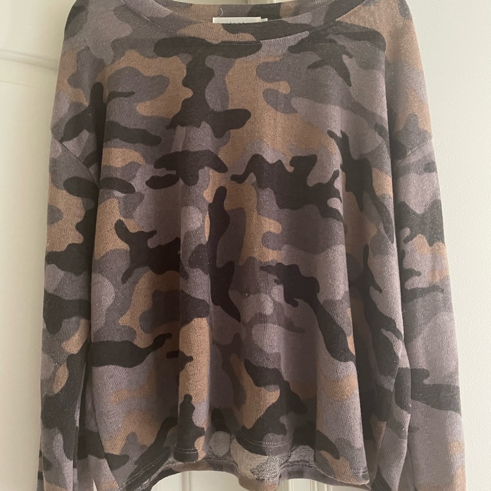 pants store thin long sleeve shirt